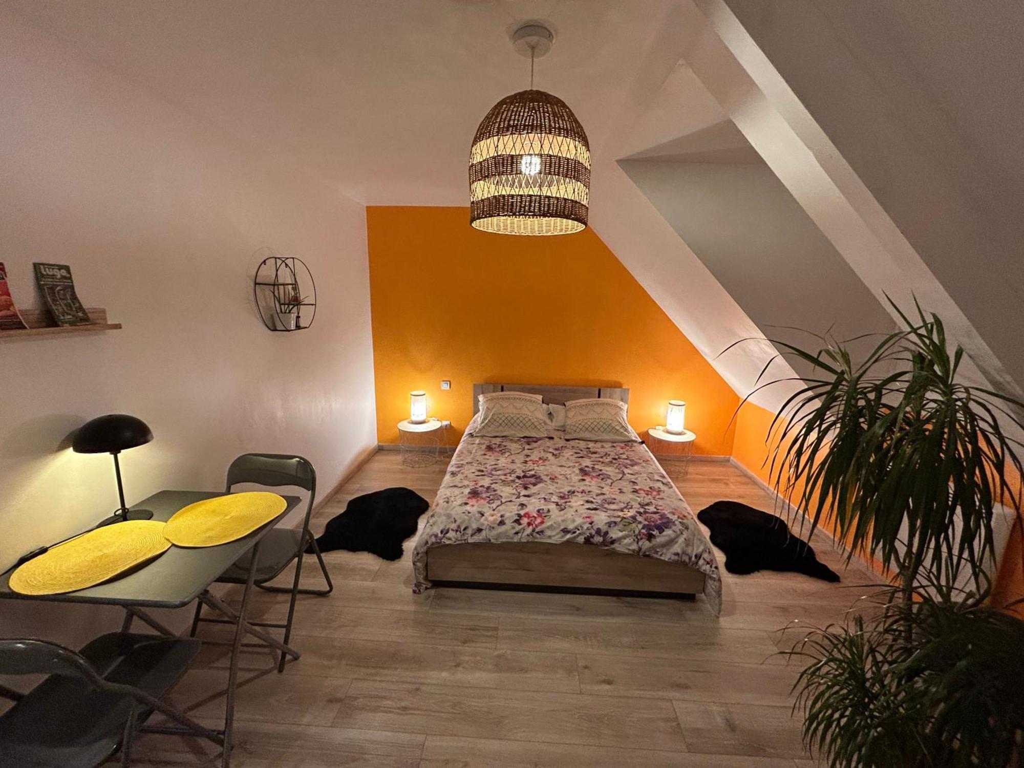 Апартаменты Chambre Mont Saint Michel Huisnes-sur-Mer Экстерьер фото